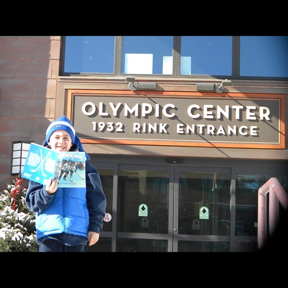 Children’s Hockey Books - Picture 5 of 9